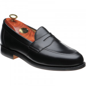 Barker Portsmouth loafers in Black Calf 