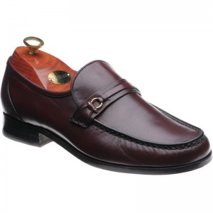 Barker Wade loafers in Burgundy Kid 