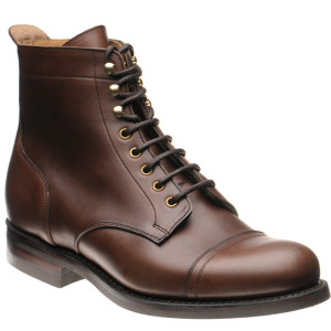 Herring Badminton rubber-soled boots in Brown Waxy 