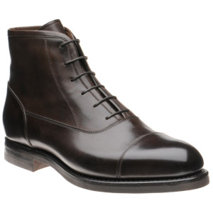 Herring Chiltern rubber-soled boots in Dark Brown Calf 
