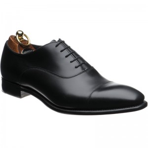 Herring Churchill II Oxfords in Black Calf Loafers Brogues