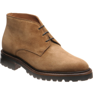 Herring Hook rubber-soled Chukka boots in Mid Brown Suede 