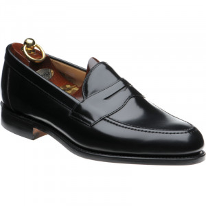 Loake Imperial loafers in Black Polished 