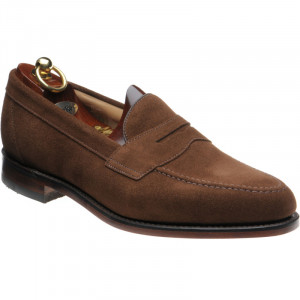 Loake Imperial loafers in Brown Suede 