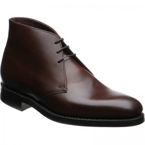 Loake Pimlico rubber-soled Chukka boots in Dark Brown Calf 