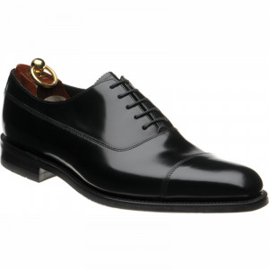 Loake Truman rubber-soled Oxfords in Black Polished Loafers Brogues