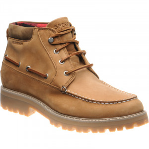 Sperry A/O Lug rubber-soled Chukka boots in Tan 