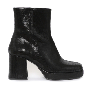 Sassy Black Metallic