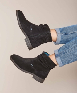 Women's Black Ruched Suede Pixie Ankle Boots Pipistrelle 3 Black | 