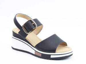 Olina Sandals